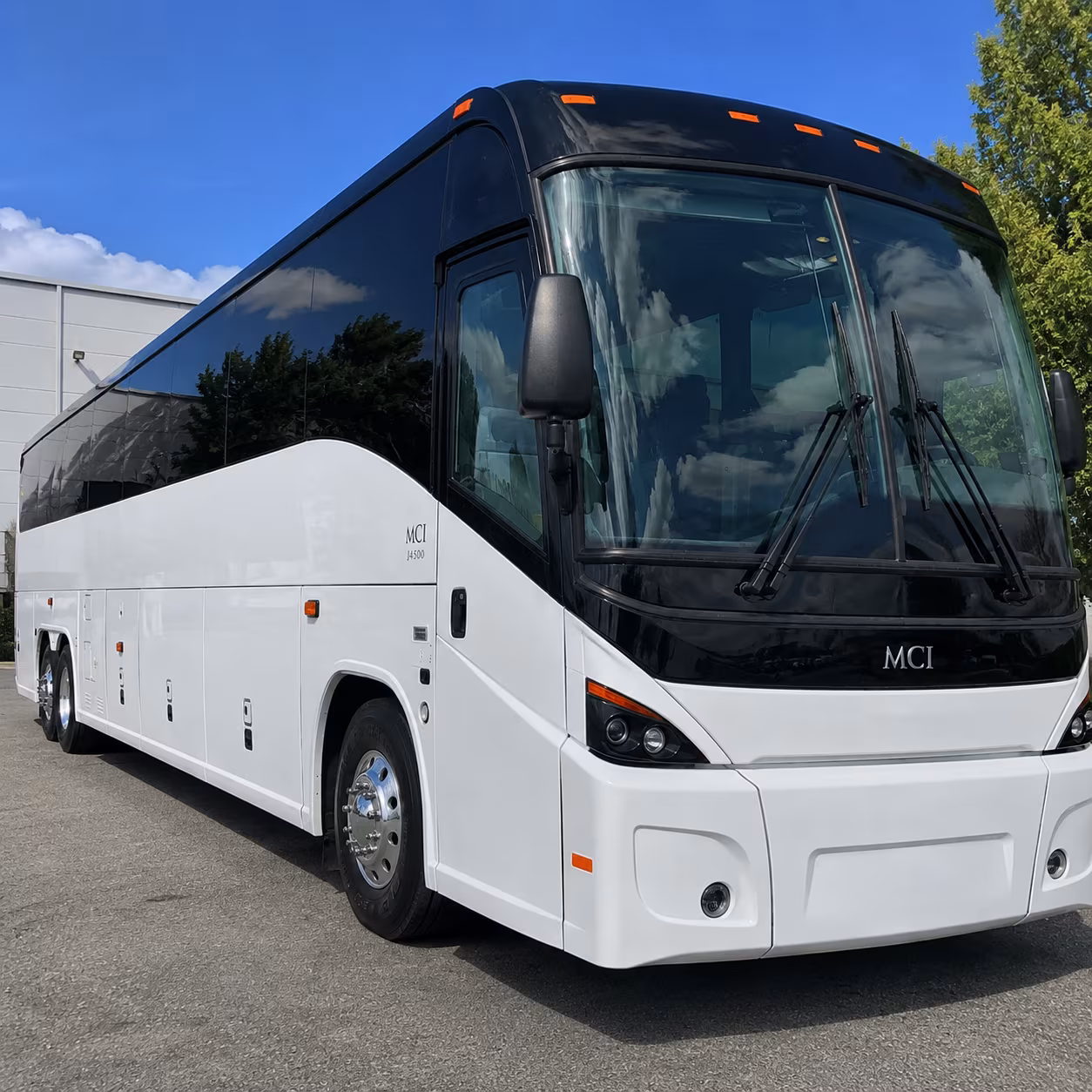 airport shuttle buses to cincinnati northern kentucky international airport cvg