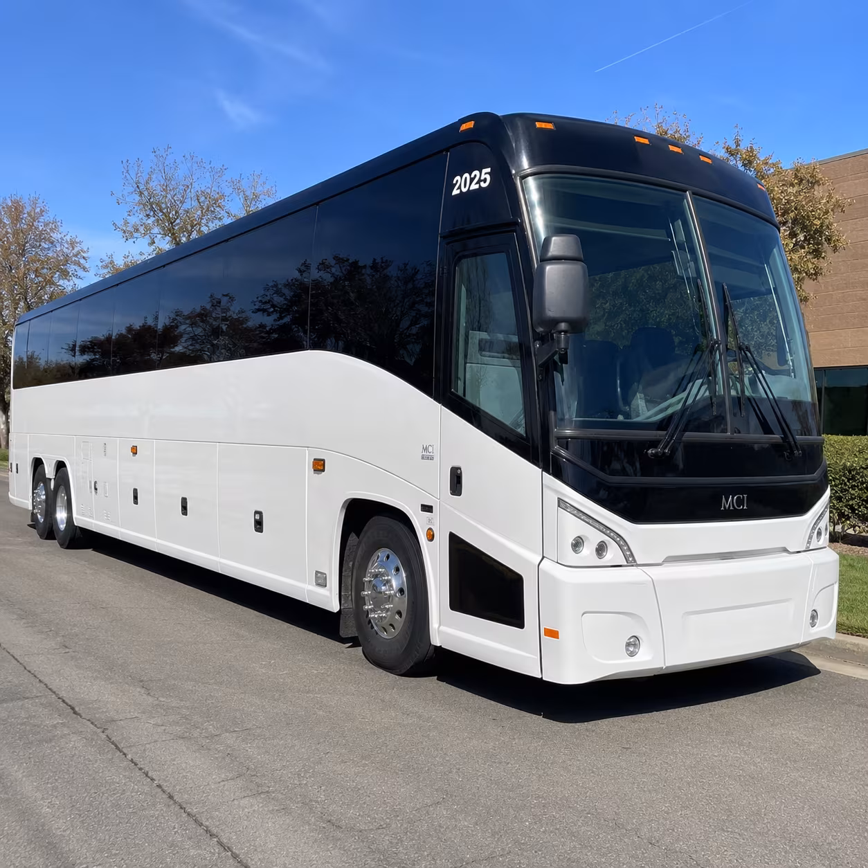 bus rentals to rose music center at the heights in huber heights