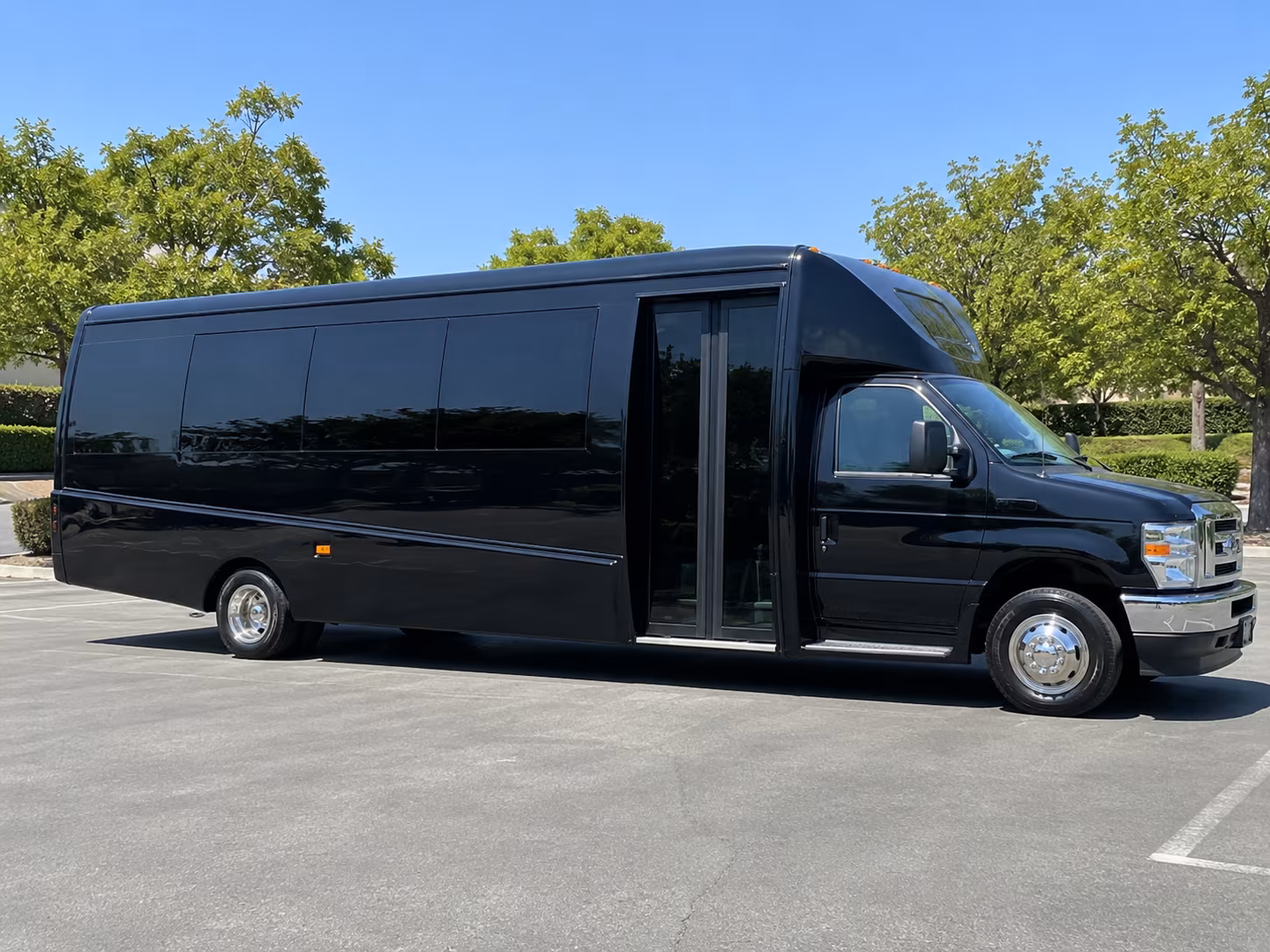 dayton airport transportation onboard seating