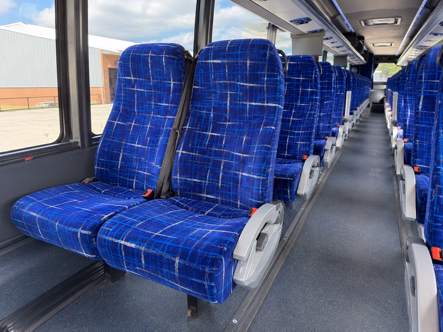 how the type of bus changes the price in dayton ohio