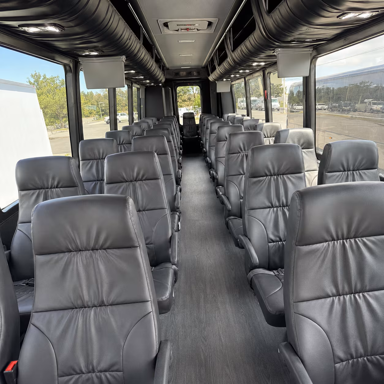 minibus and charter bus rentals to nutter center for wright state raiders games