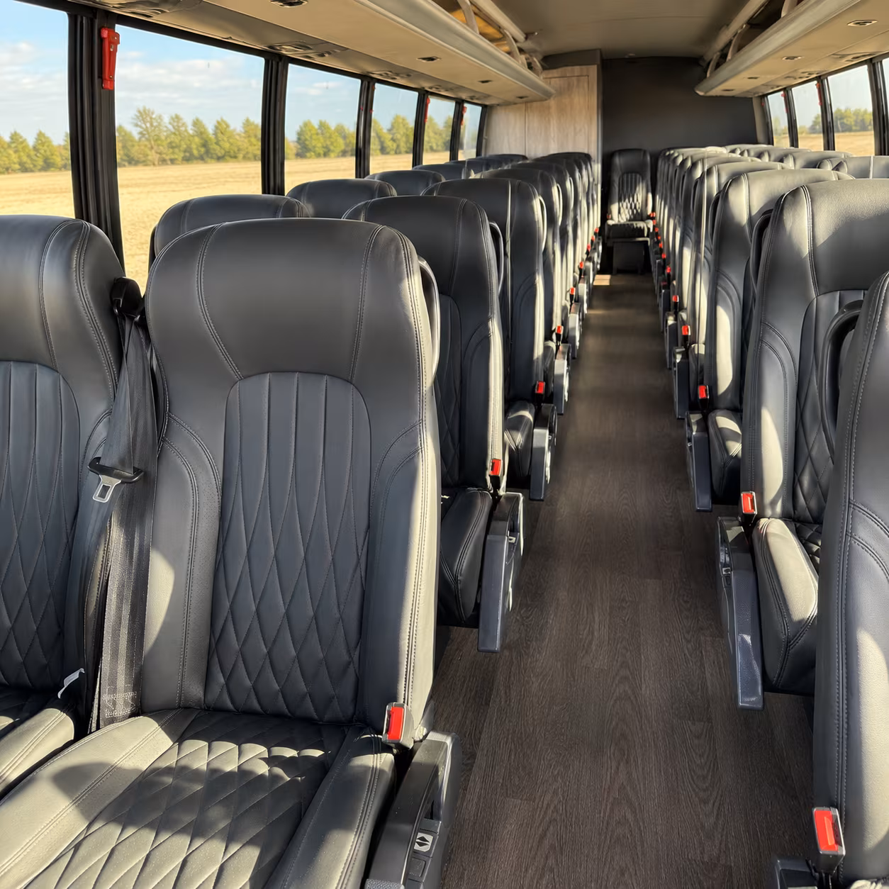 minibuses for smaller dayton prom groups who want the whole bus to themselves
